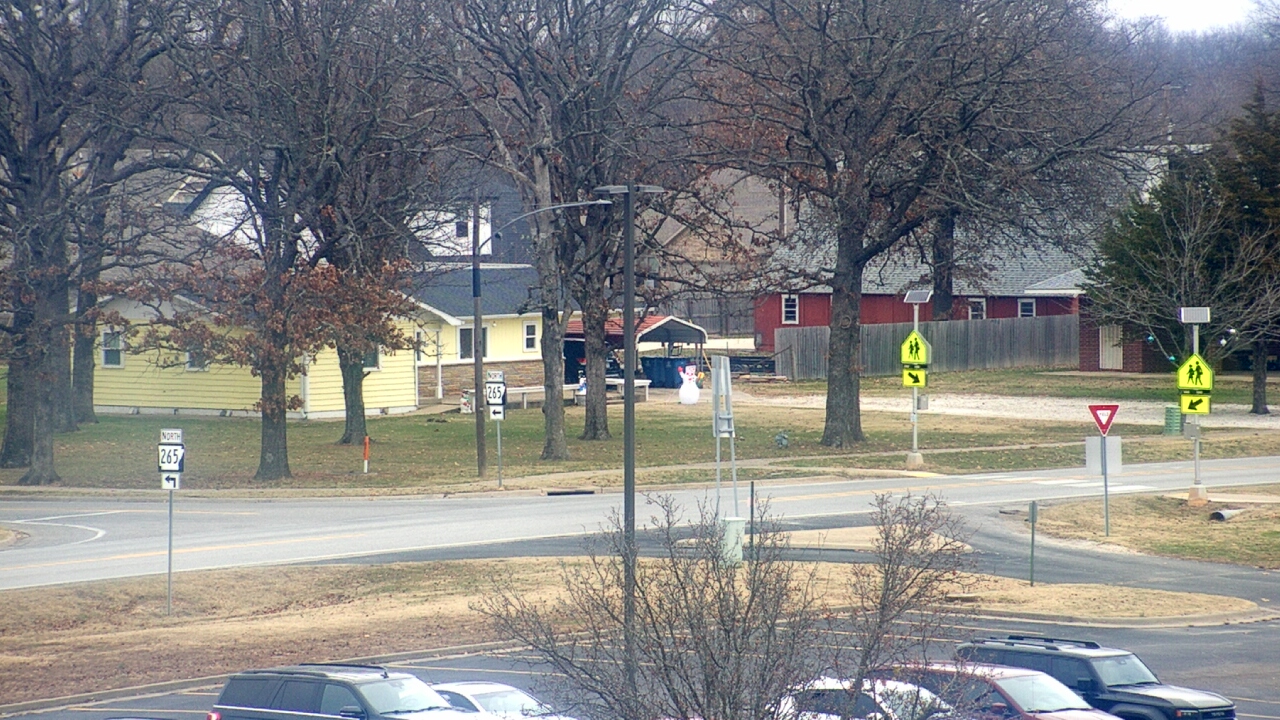 Thumbnail for current weather camera view from Pea Ridge HS in Pea Ridge, Arkansas