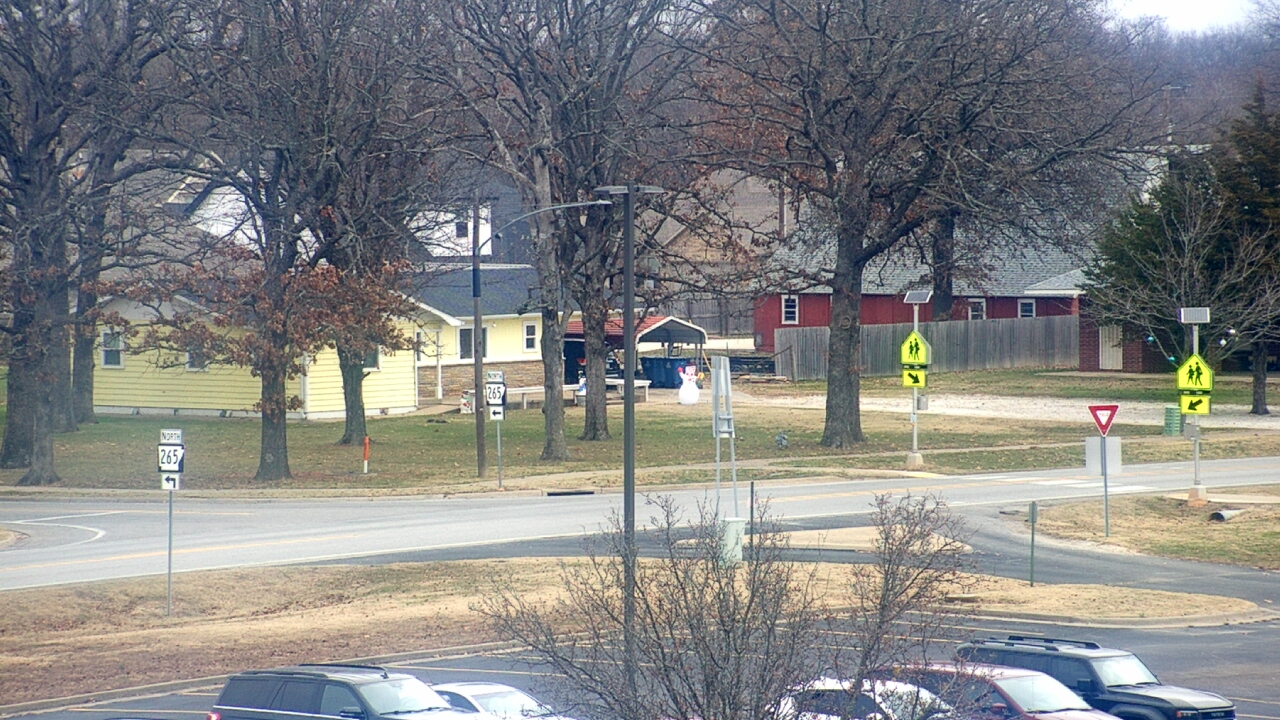 Thumbnail for current weather camera view from Pea Ridge HS in Pea Ridge, Arkansas