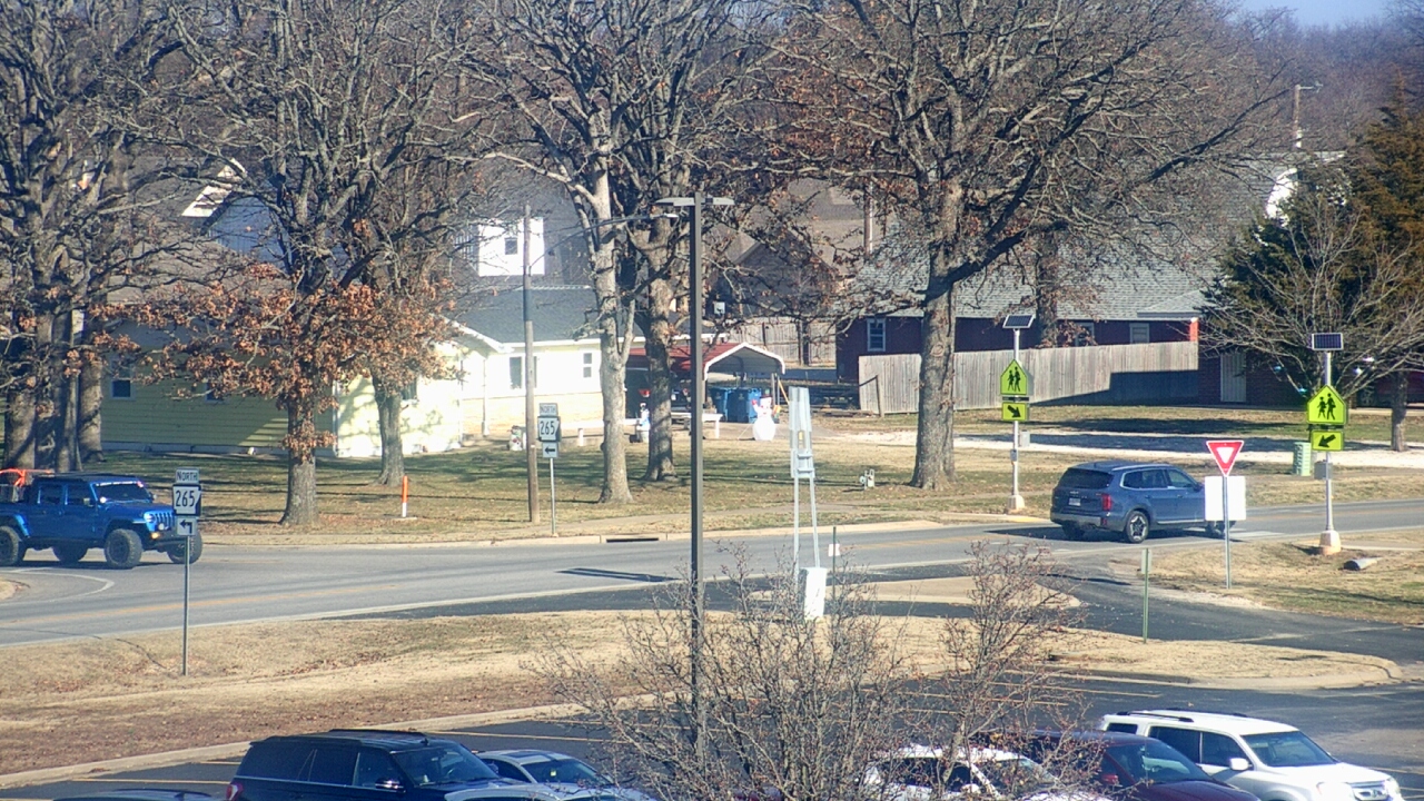 Thumbnail for current weather camera view from Pea Ridge HS in Pea Ridge, Arkansas