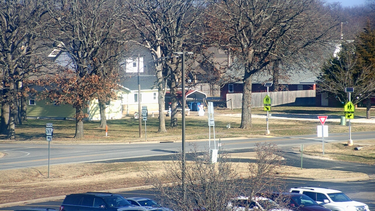 Thumbnail for current weather camera view from Pea Ridge HS in Pea Ridge, Arkansas