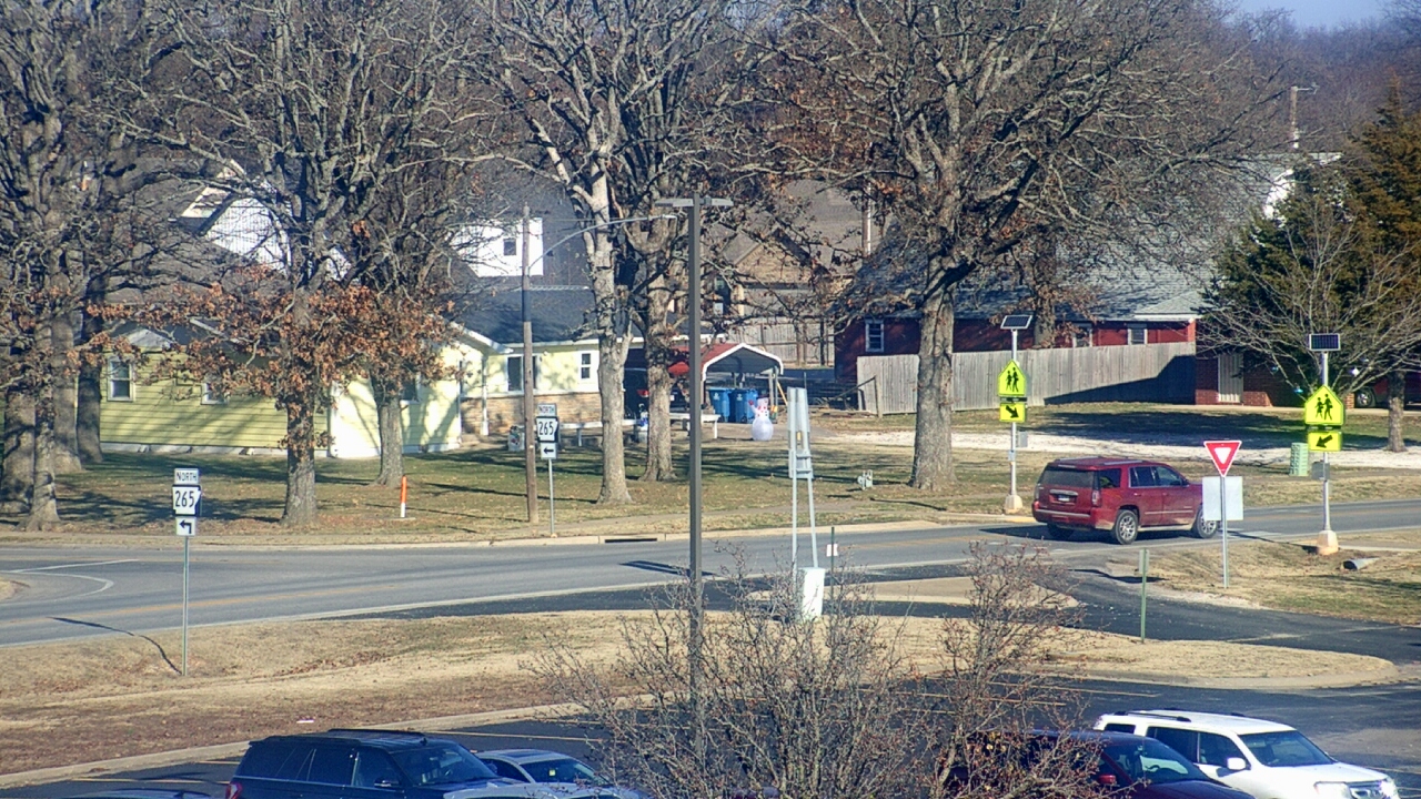 Thumbnail for current weather camera view from Pea Ridge HS in Pea Ridge, Arkansas