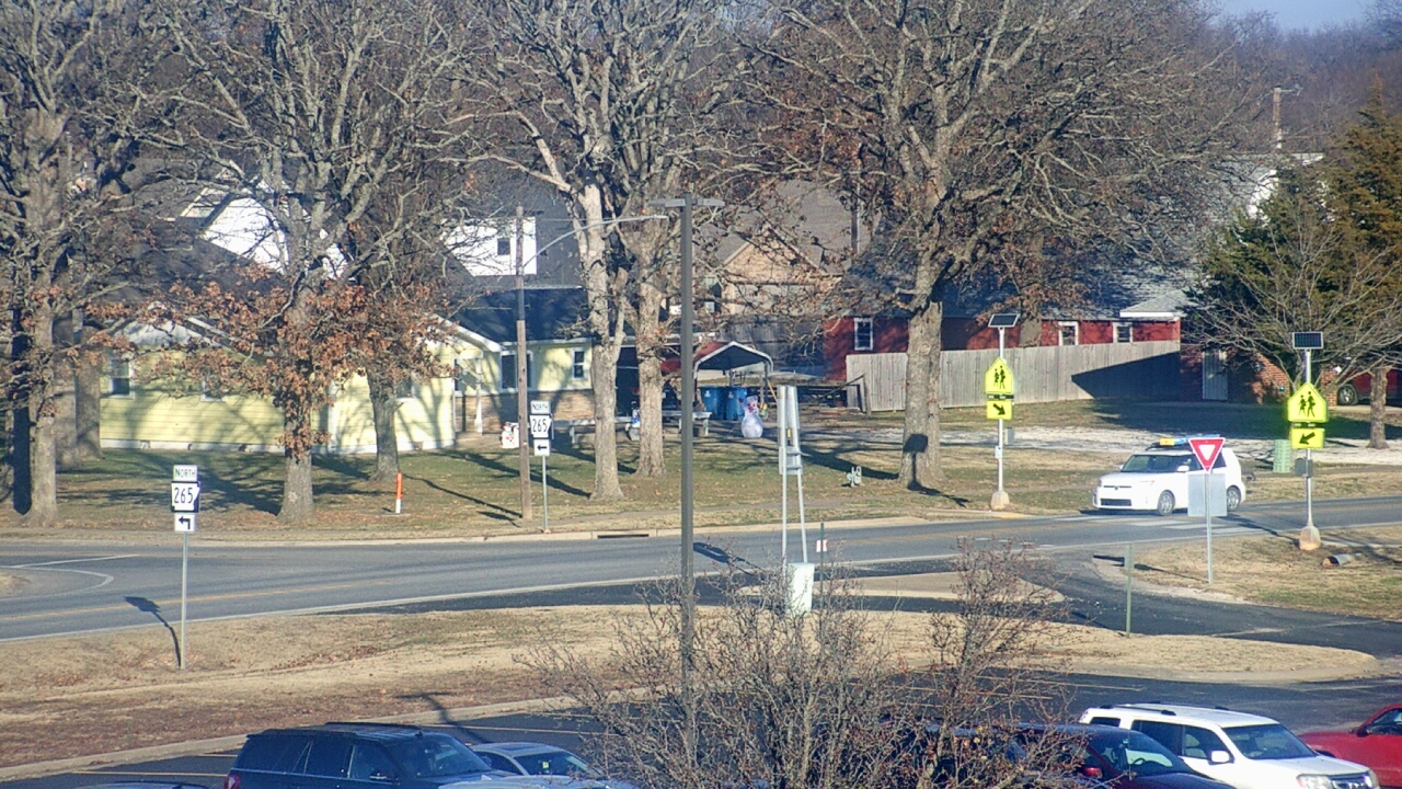 Thumbnail for current weather camera view from Pea Ridge HS in Pea Ridge, Arkansas