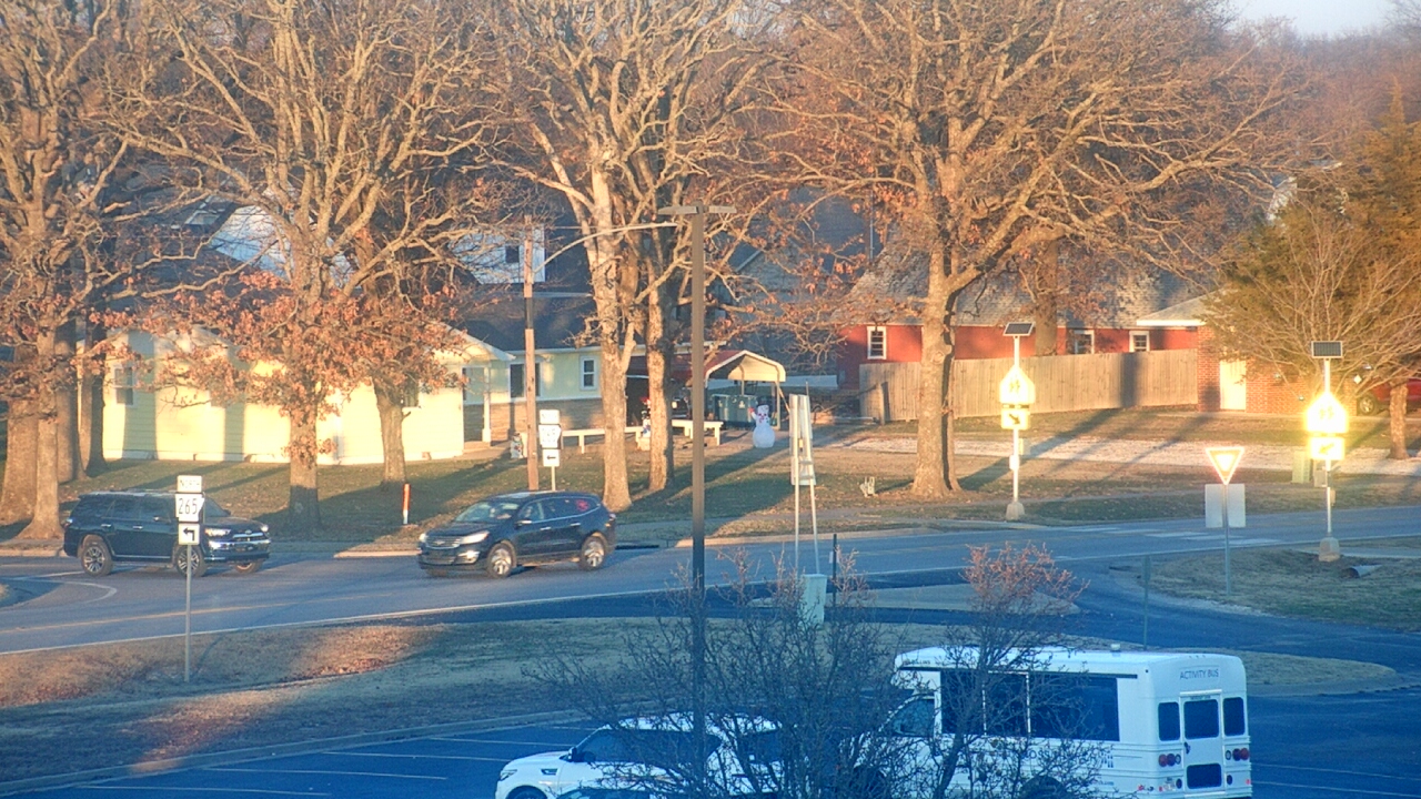 Thumbnail for current weather camera view from Pea Ridge HS in Pea Ridge, Arkansas