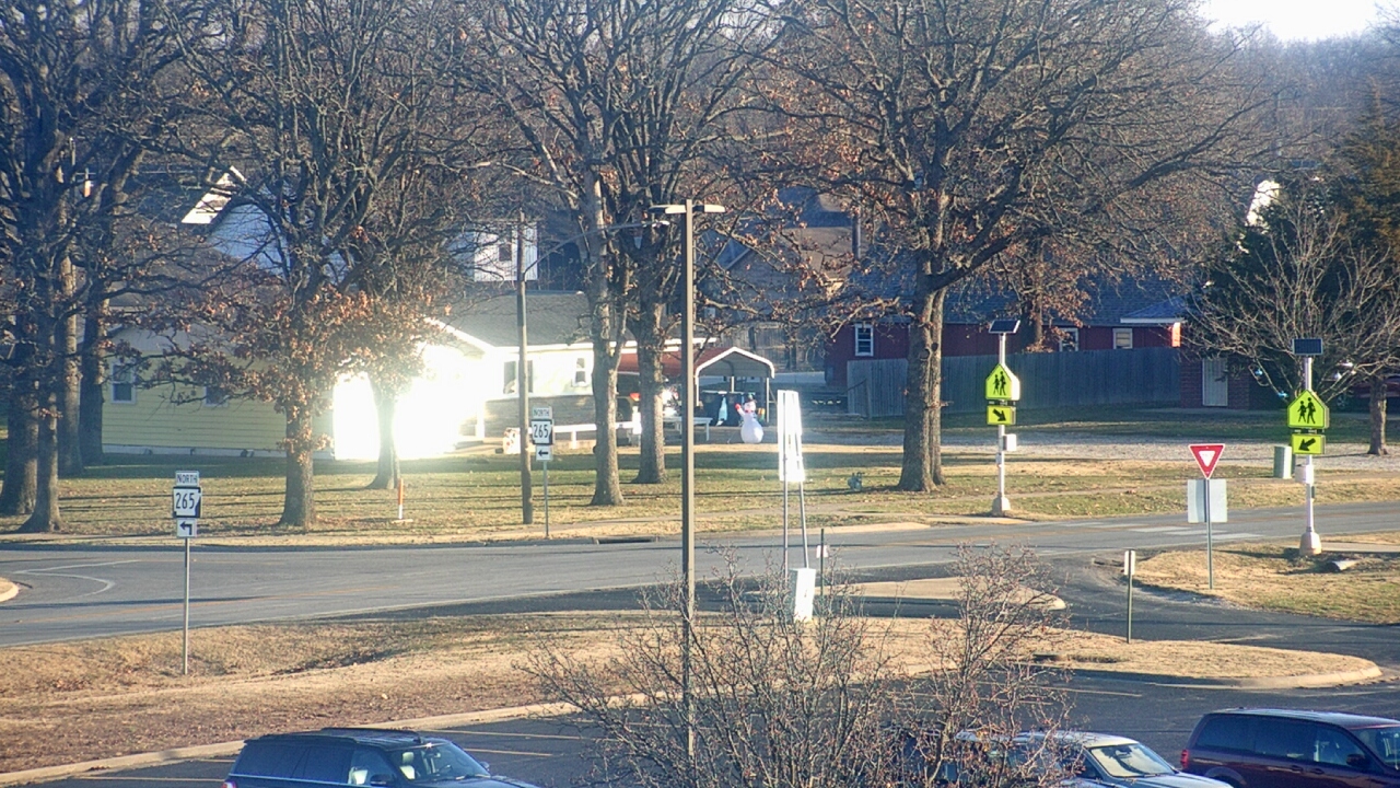 Thumbnail for current weather camera view from Pea Ridge HS in Pea Ridge, Arkansas