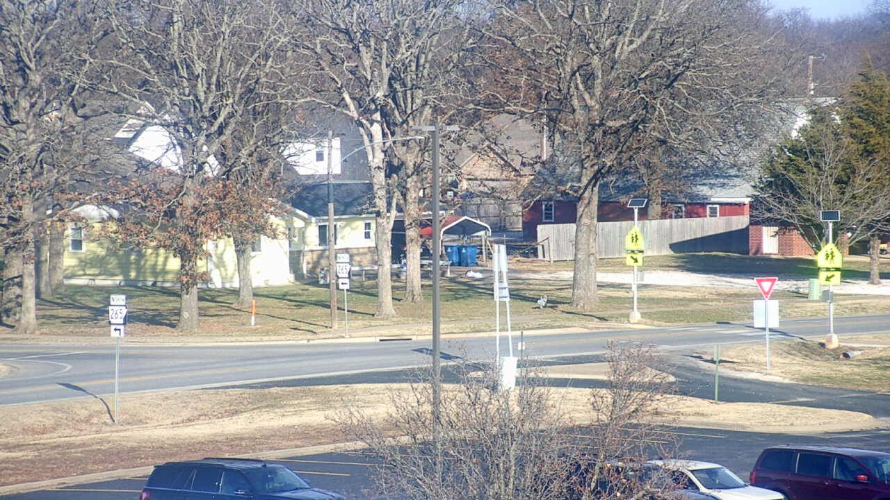 Thumbnail for current weather camera view from Pea Ridge HS in Pea Ridge, Arkansas