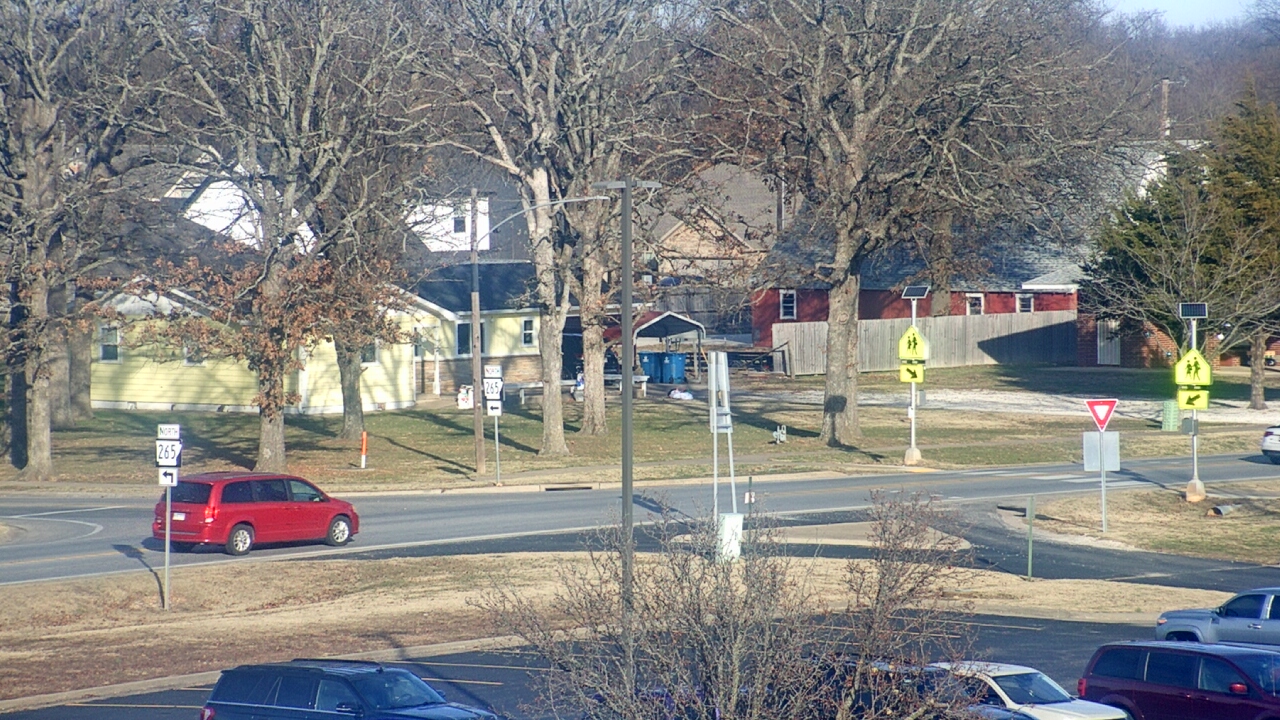 Thumbnail for current weather camera view from Pea Ridge HS in Pea Ridge, Arkansas