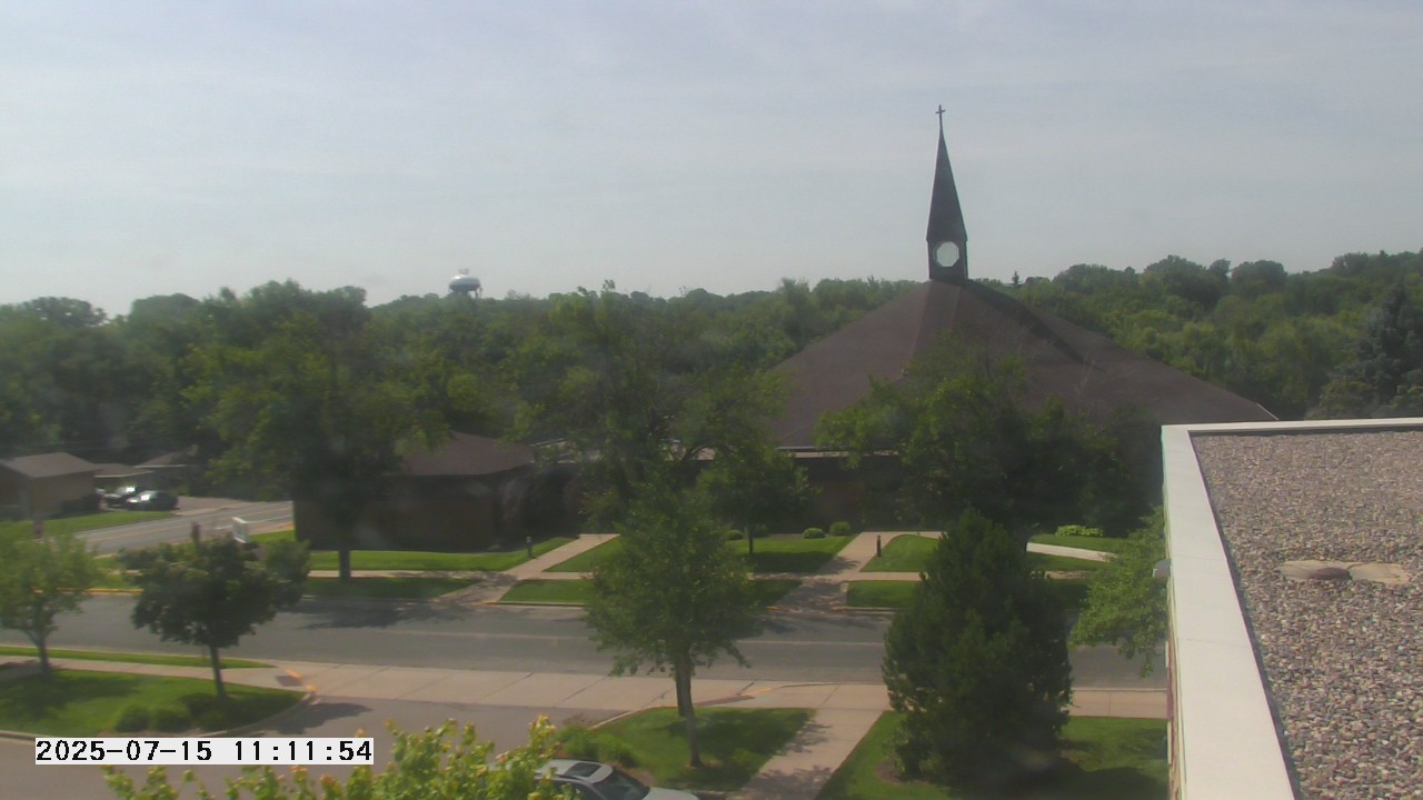 Thumbnail for current weather camera view from St. Michael Catholic School in Prior Lake, Minnesota