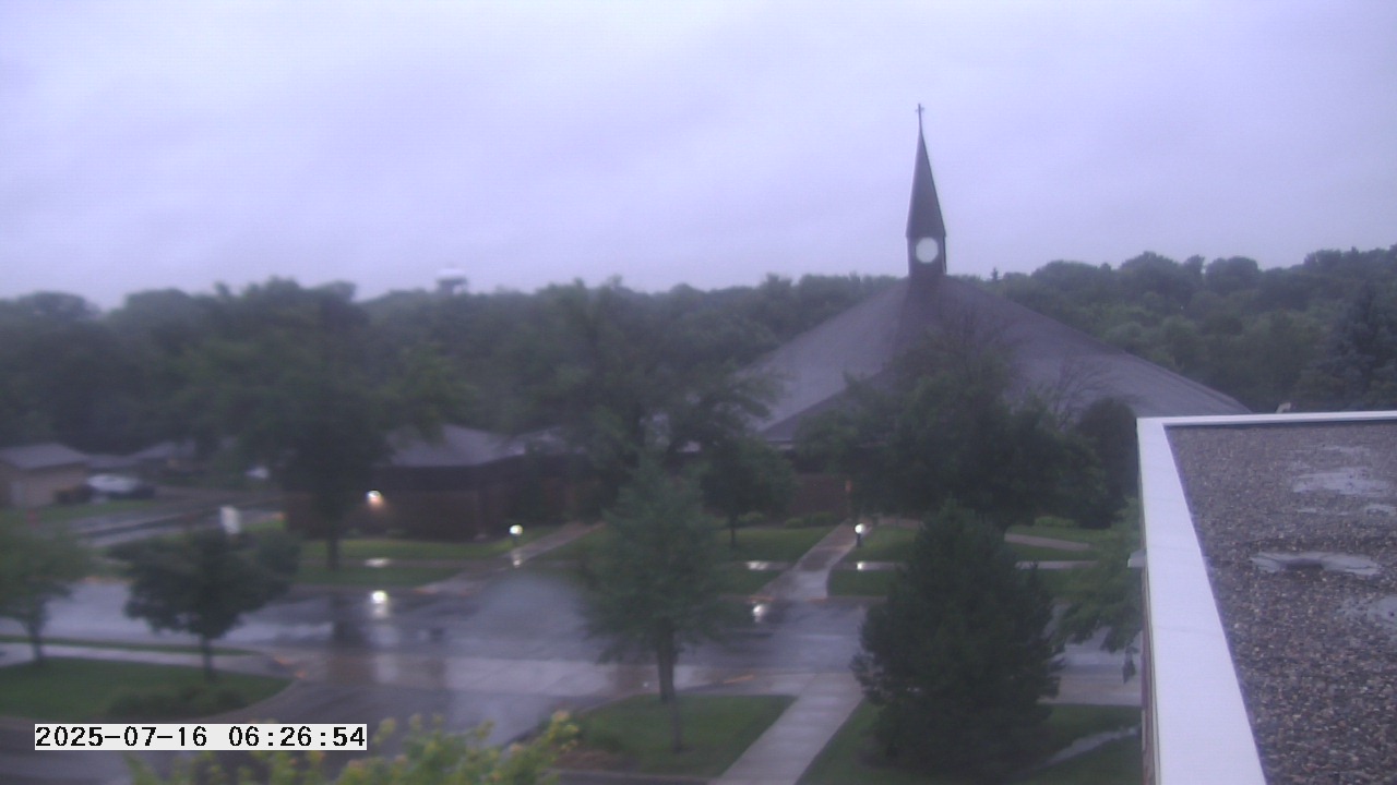 Thumbnail for current weather camera view from St. Michael Catholic School in Prior Lake, Minnesota