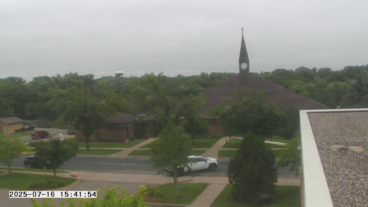Thumbnail for current weather camera view from St. Michael Catholic School in Prior Lake, Minnesota
