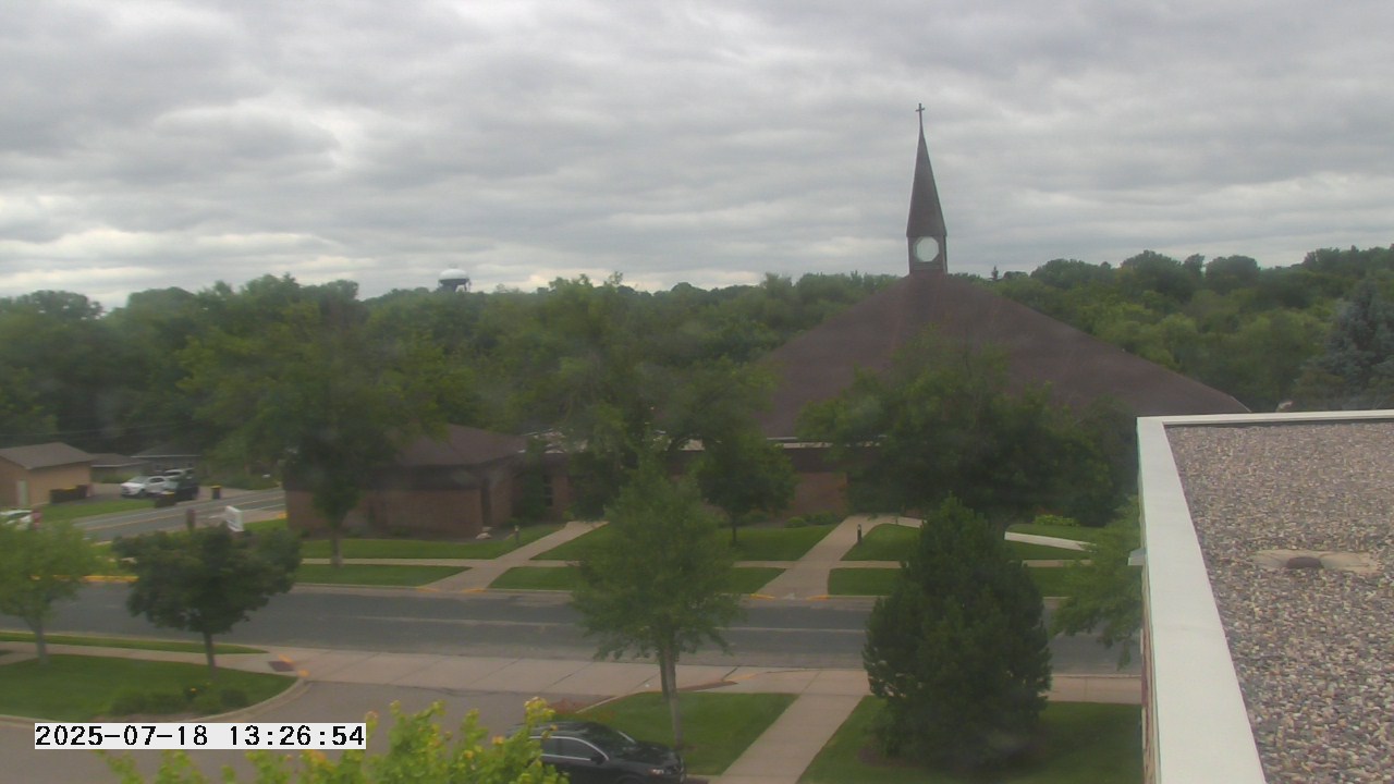 Thumbnail for current weather camera view from St. Michael Catholic School in Prior Lake, Minnesota