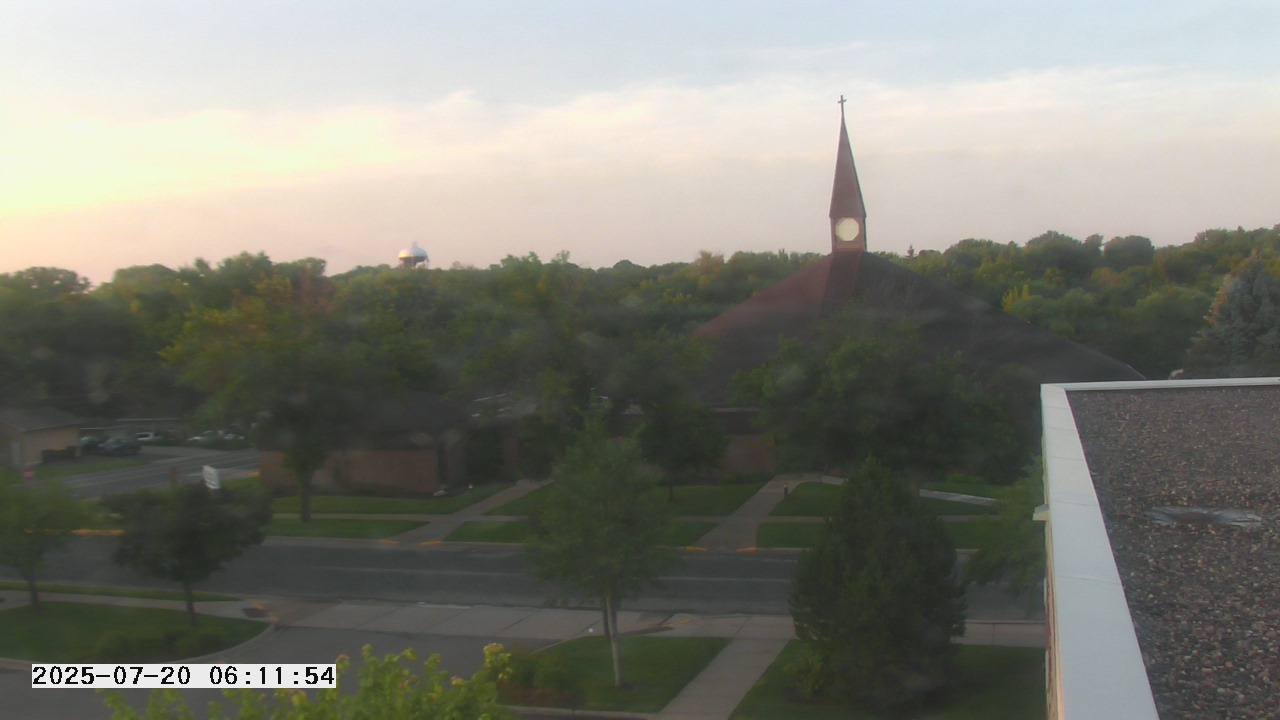 Thumbnail for current weather camera view from St. Michael Catholic School in Prior Lake, Minnesota