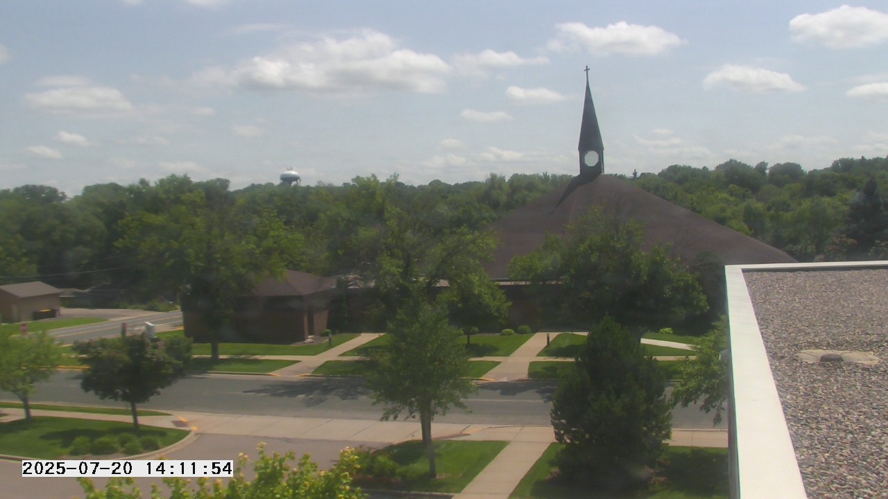 Thumbnail for current weather camera view from St. Michael Catholic School in Prior Lake, Minnesota