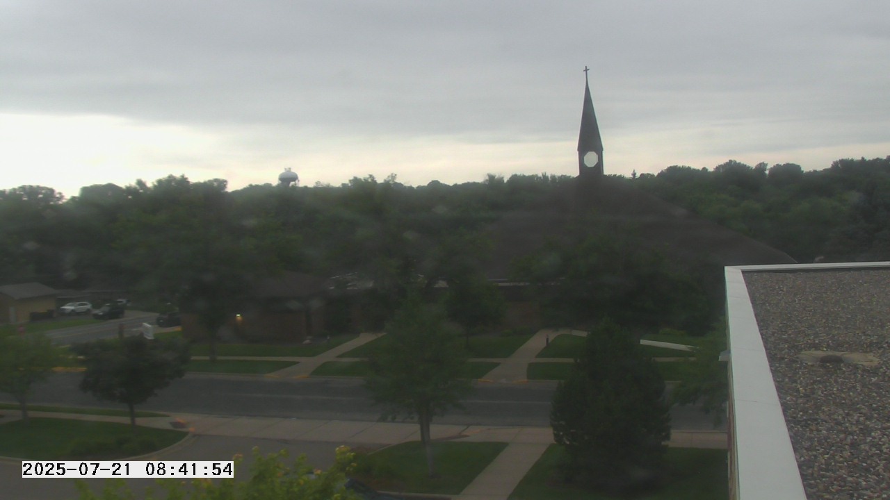 Thumbnail for current weather camera view from St. Michael Catholic School in Prior Lake, Minnesota