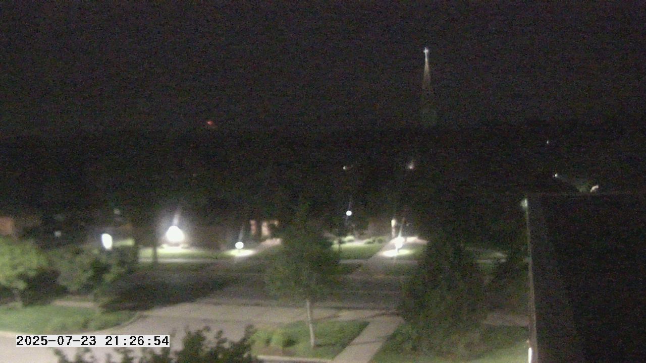 Thumbnail for current weather camera view from St. Michael Catholic School in Prior Lake, Minnesota