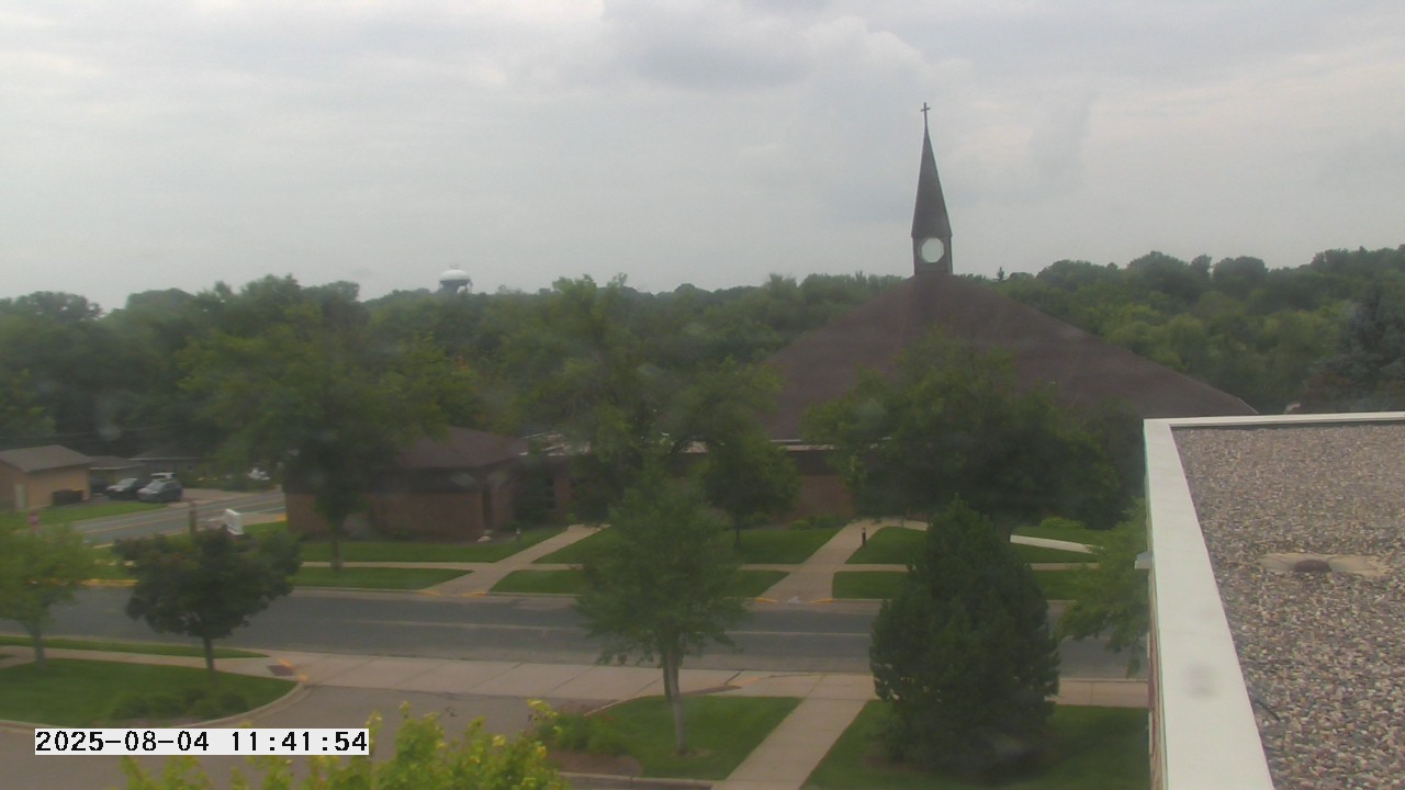 Thumbnail for current weather camera view from St. Michael Catholic School in Prior Lake, Minnesota