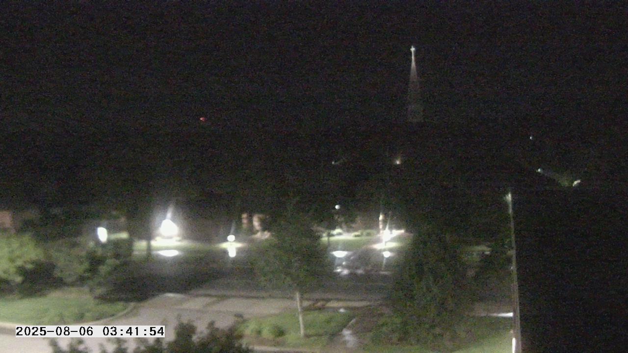 Thumbnail for current weather camera view from St. Michael Catholic School in Prior Lake, Minnesota