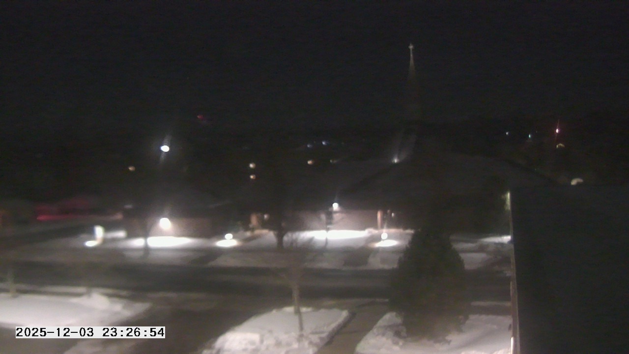 Thumbnail for current weather camera view from St. Michael Catholic School in Prior Lake, Minnesota