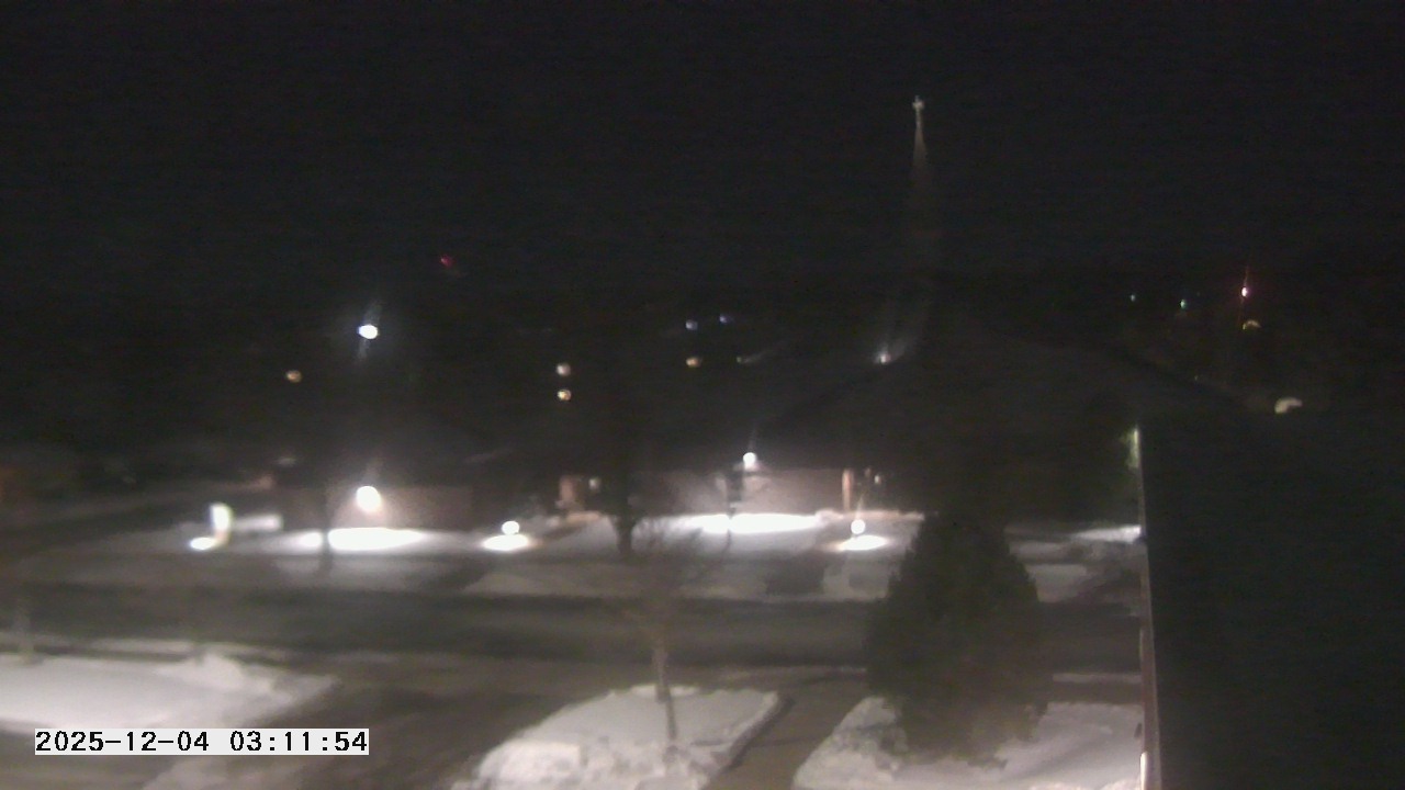 Thumbnail for current weather camera view from St. Michael Catholic School in Prior Lake, Minnesota