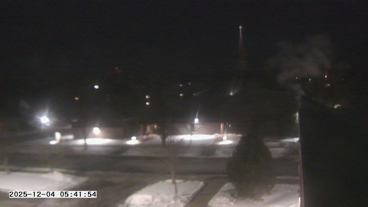 Thumbnail for current weather camera view from St. Michael Catholic School in Prior Lake, Minnesota