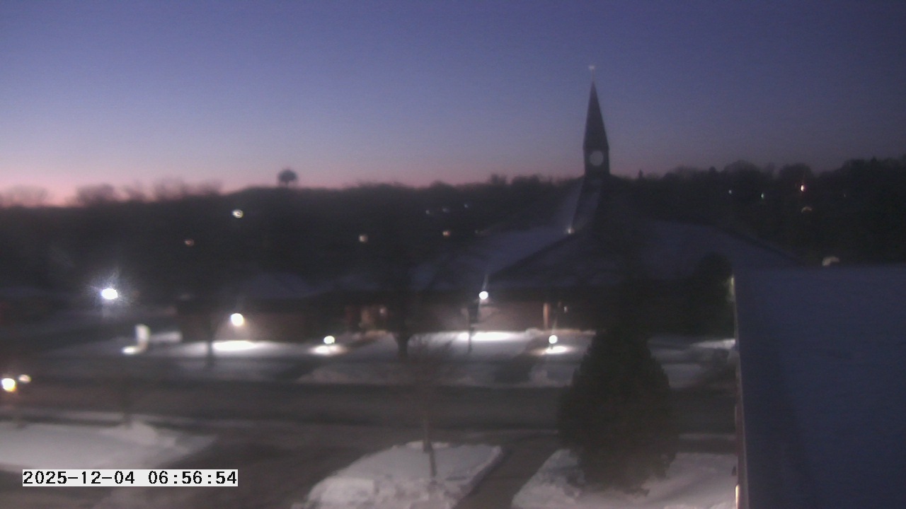 Thumbnail for current weather camera view from St. Michael Catholic School in Prior Lake, Minnesota
