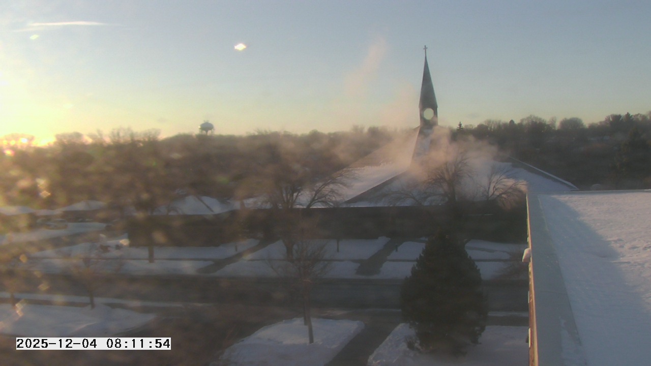 Thumbnail for current weather camera view from St. Michael Catholic School in Prior Lake, Minnesota