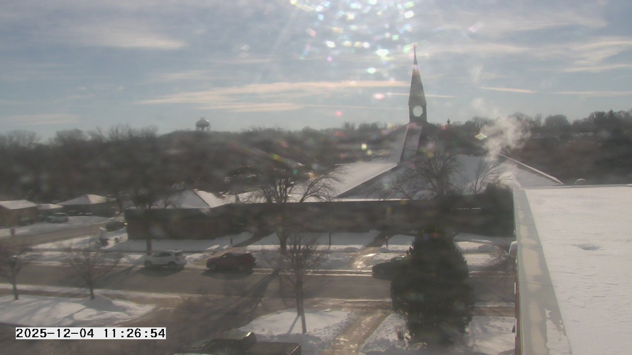 Thumbnail for current weather camera view from St. Michael Catholic School in Prior Lake, Minnesota