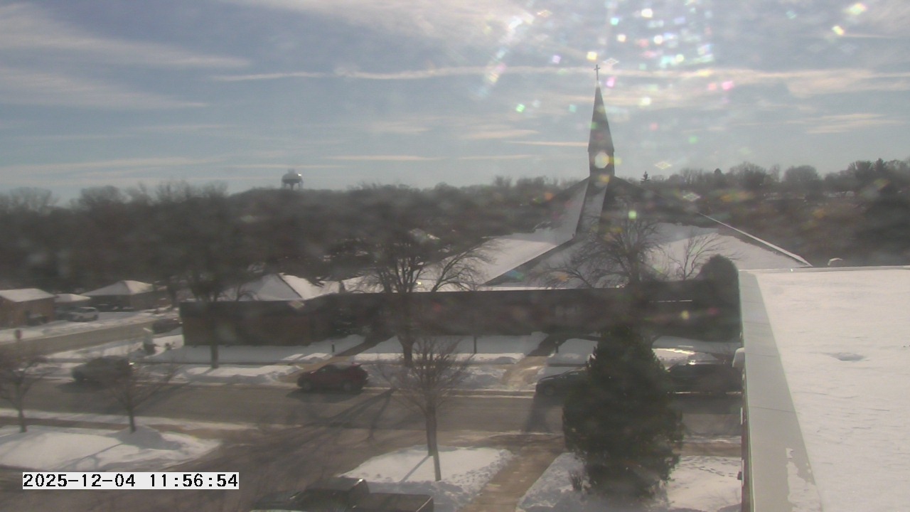 Thumbnail for current weather camera view from St. Michael Catholic School in Prior Lake, Minnesota