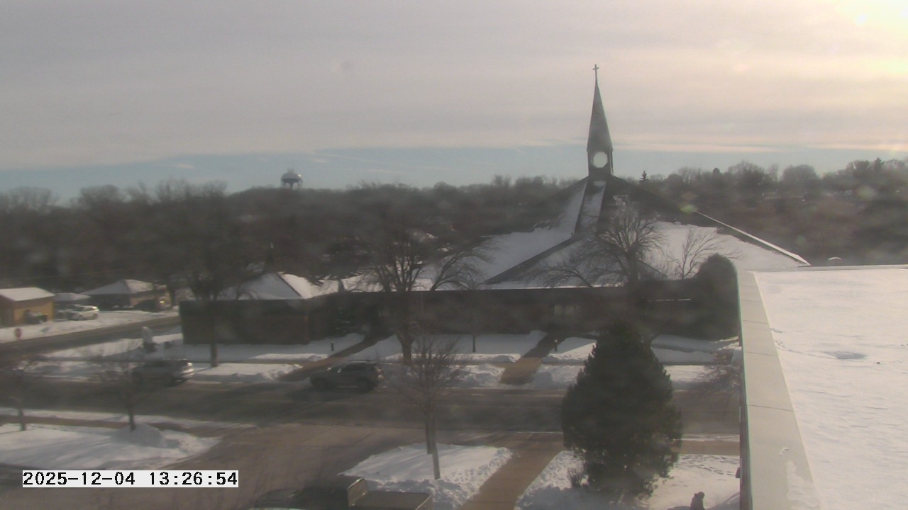 Thumbnail for current weather camera view from St. Michael Catholic School in Prior Lake, Minnesota