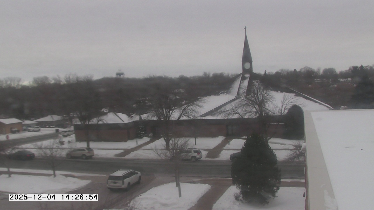 Thumbnail for current weather camera view from St. Michael Catholic School in Prior Lake, Minnesota
