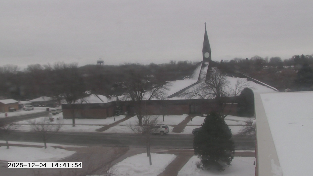 Thumbnail for current weather camera view from St. Michael Catholic School in Prior Lake, Minnesota