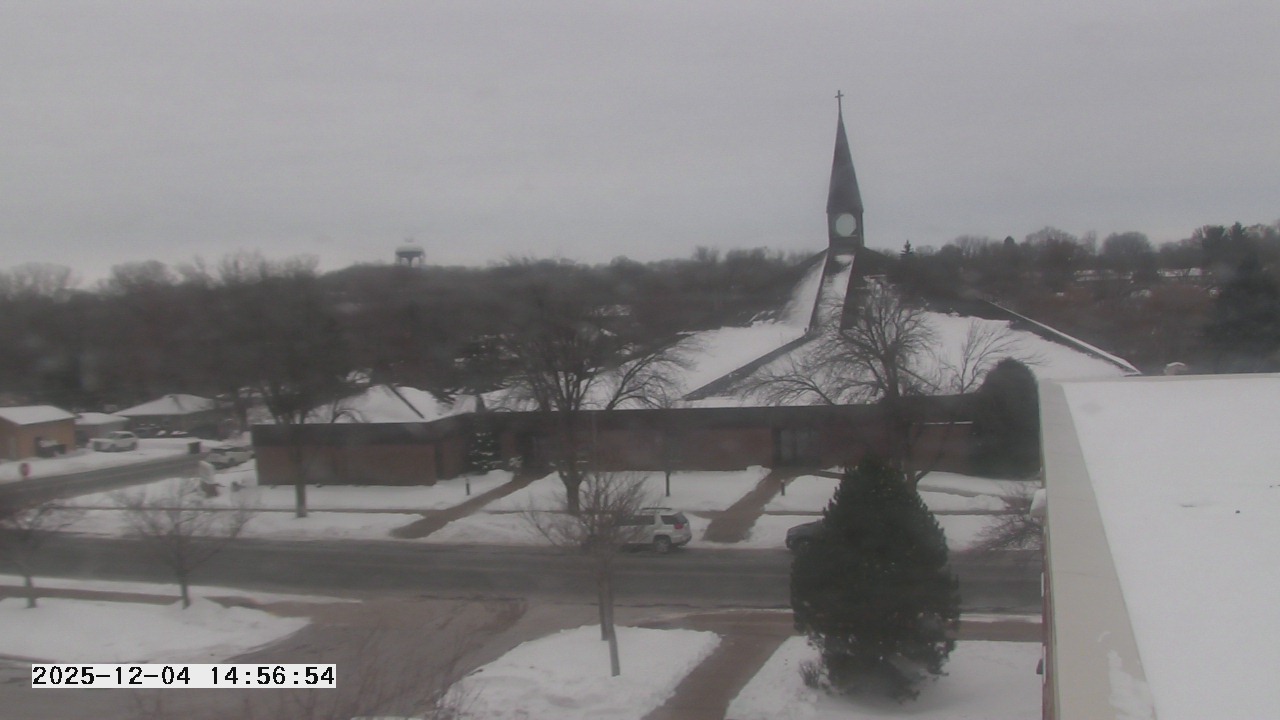 Thumbnail for current weather camera view from St. Michael Catholic School in Prior Lake, Minnesota