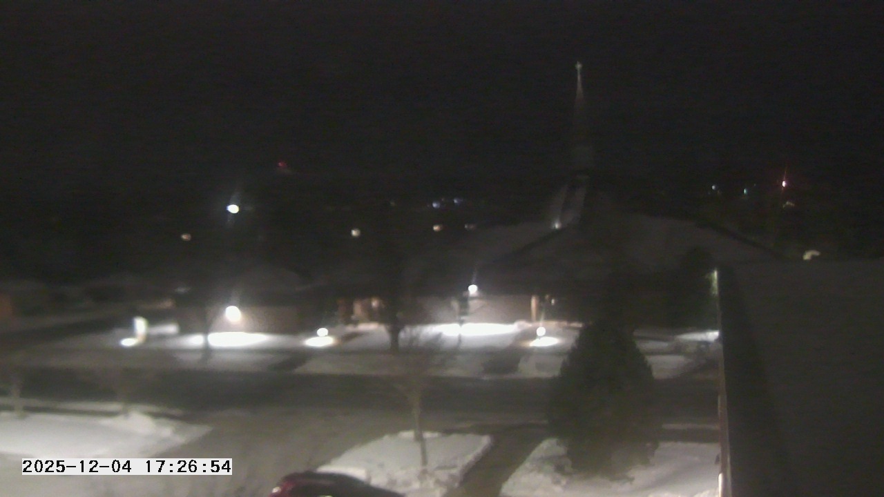 Thumbnail for current weather camera view from St. Michael Catholic School in Prior Lake, Minnesota