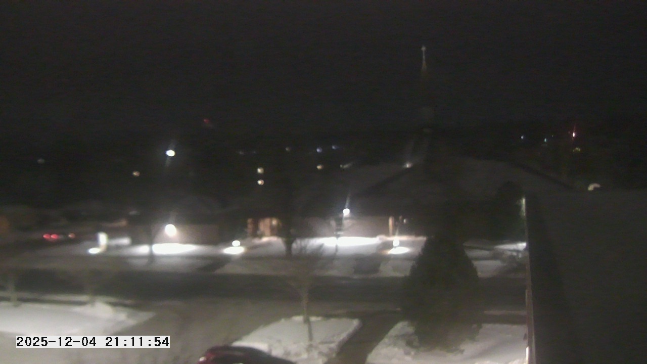 Thumbnail for current weather camera view from St. Michael Catholic School in Prior Lake, Minnesota