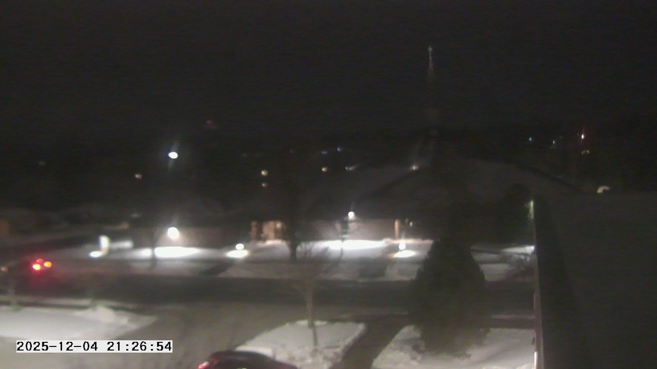 Thumbnail for current weather camera view from St. Michael Catholic School in Prior Lake, Minnesota