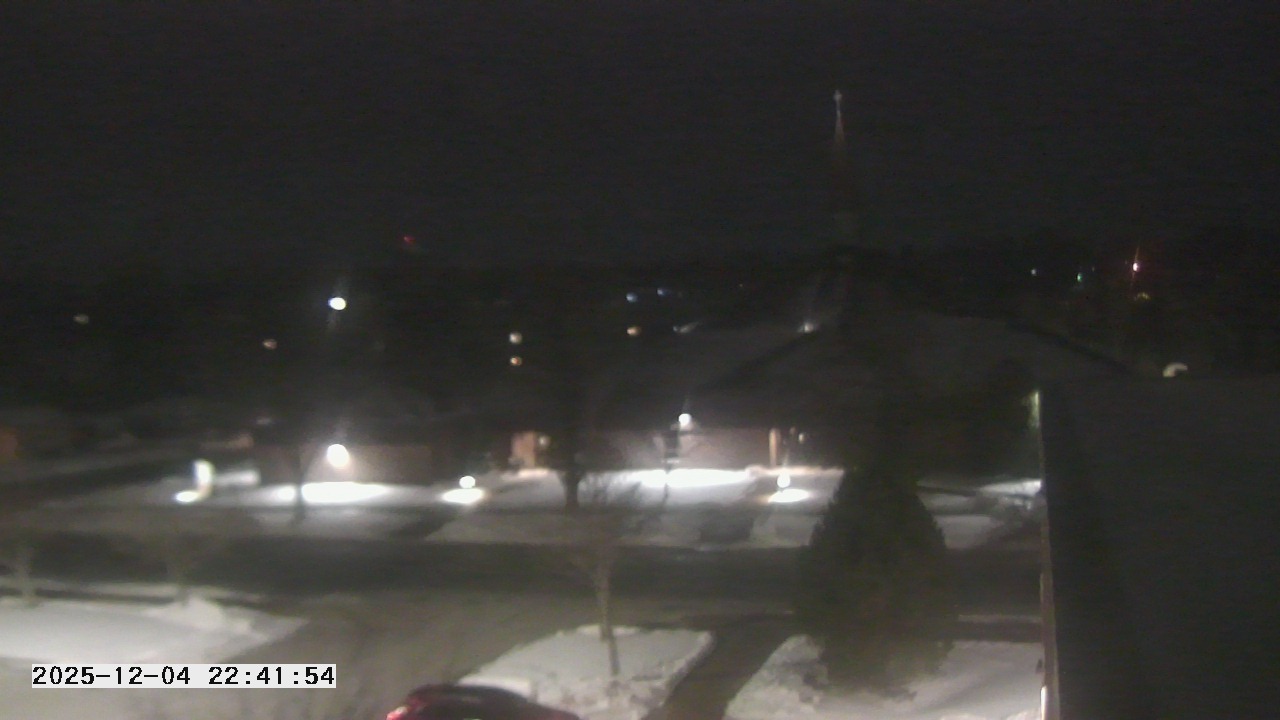 Thumbnail for current weather camera view from St. Michael Catholic School in Prior Lake, Minnesota