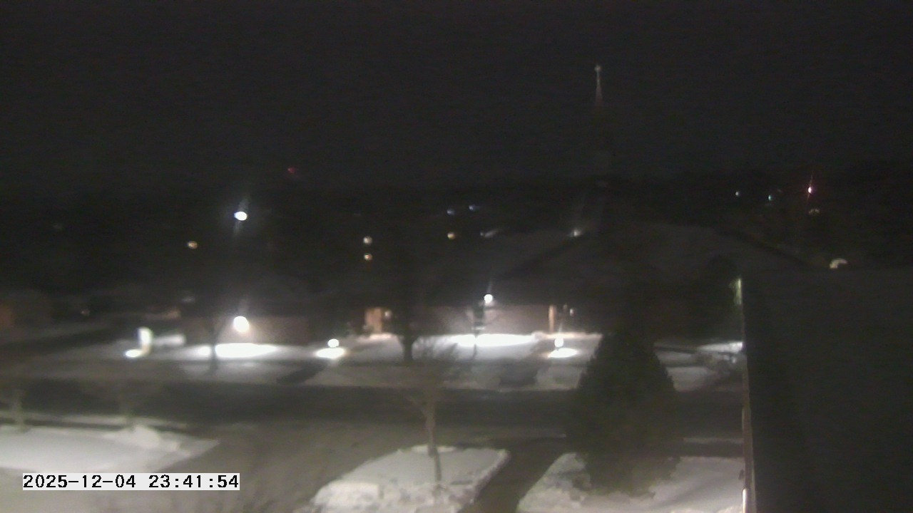 Thumbnail for current weather camera view from St. Michael Catholic School in Prior Lake, Minnesota