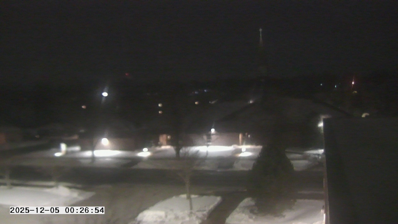 Thumbnail for current weather camera view from St. Michael Catholic School in Prior Lake, Minnesota