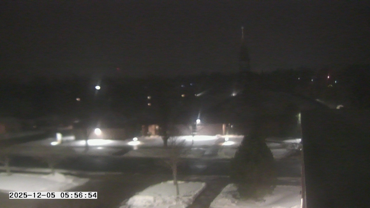Thumbnail for current weather camera view from St. Michael Catholic School in Prior Lake, Minnesota