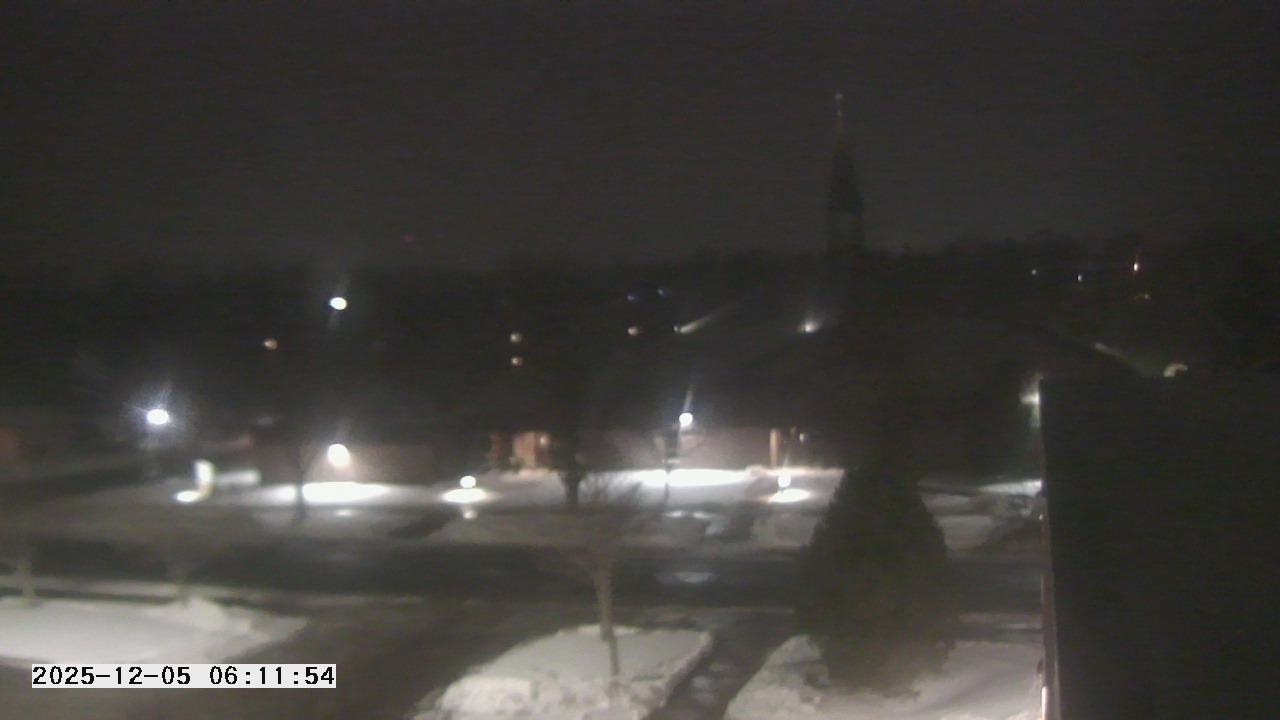 Thumbnail for current weather camera view from St. Michael Catholic School in Prior Lake, Minnesota
