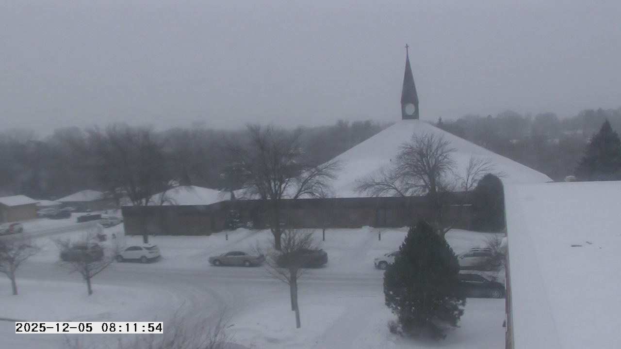 Thumbnail for current weather camera view from St. Michael Catholic School in Prior Lake, Minnesota