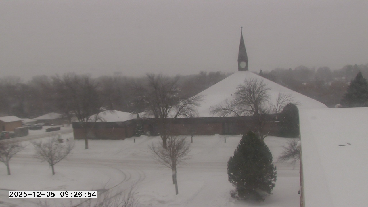 Thumbnail for current weather camera view from St. Michael Catholic School in Prior Lake, Minnesota