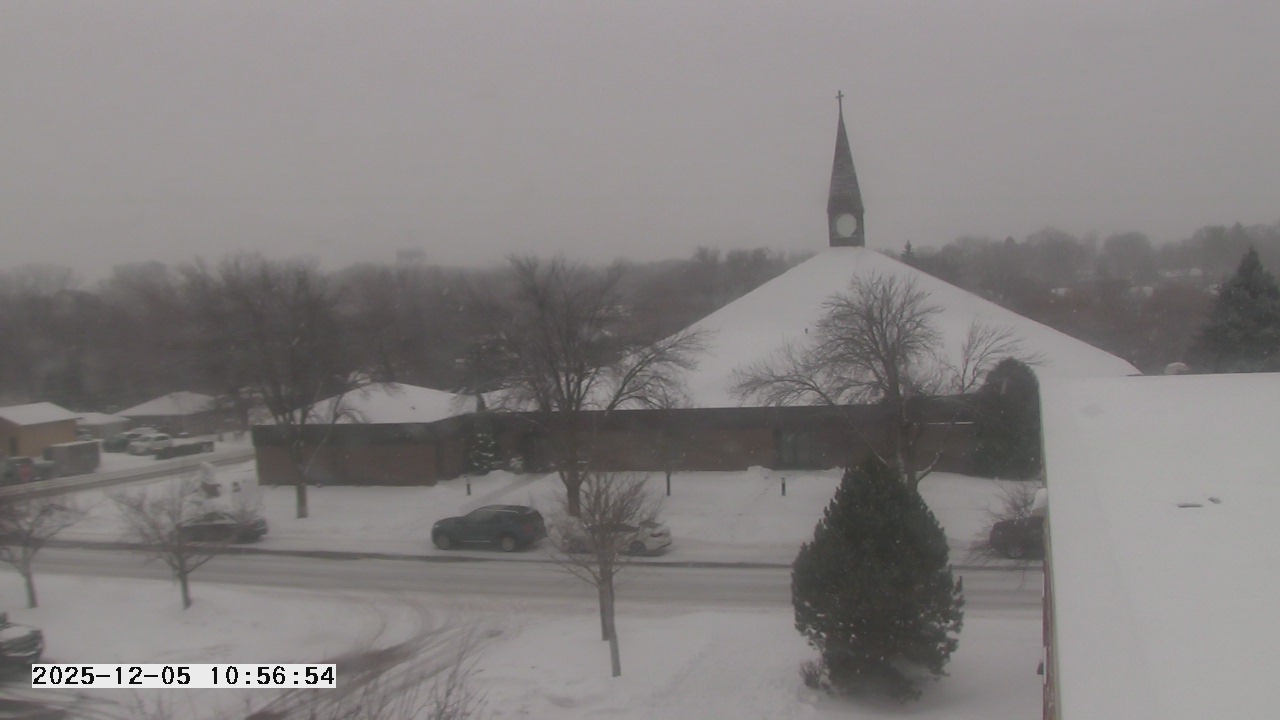 Thumbnail for current weather camera view from St. Michael Catholic School in Prior Lake, Minnesota