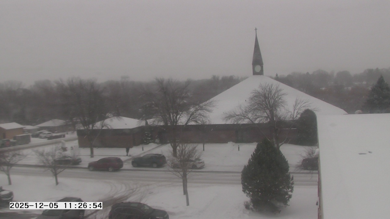 Thumbnail for current weather camera view from St. Michael Catholic School in Prior Lake, Minnesota