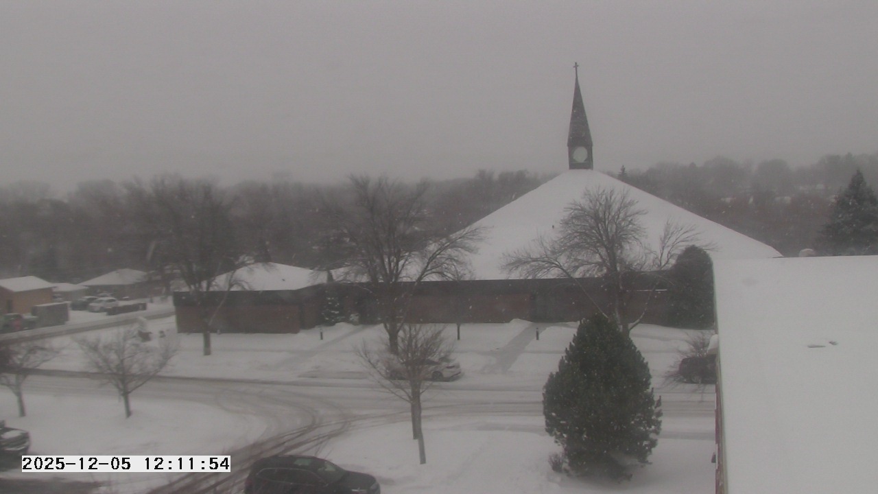 Thumbnail for current weather camera view from St. Michael Catholic School in Prior Lake, Minnesota