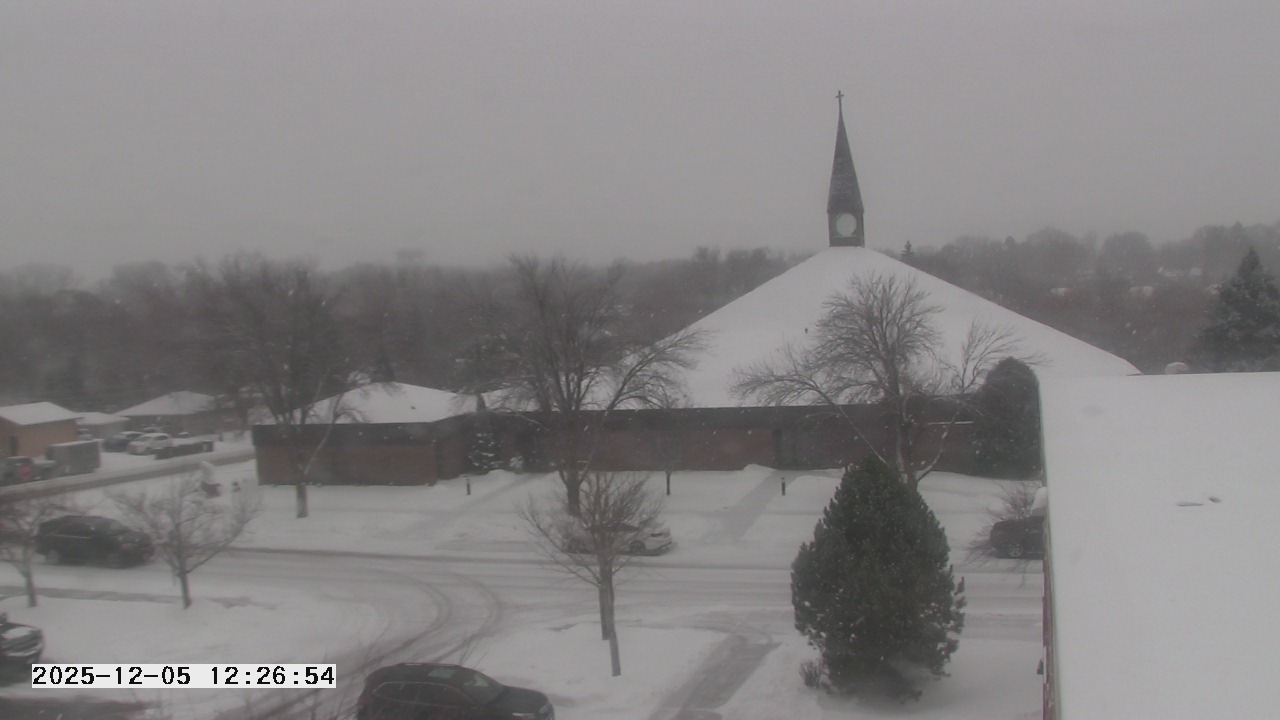 Thumbnail for current weather camera view from St. Michael Catholic School in Prior Lake, Minnesota