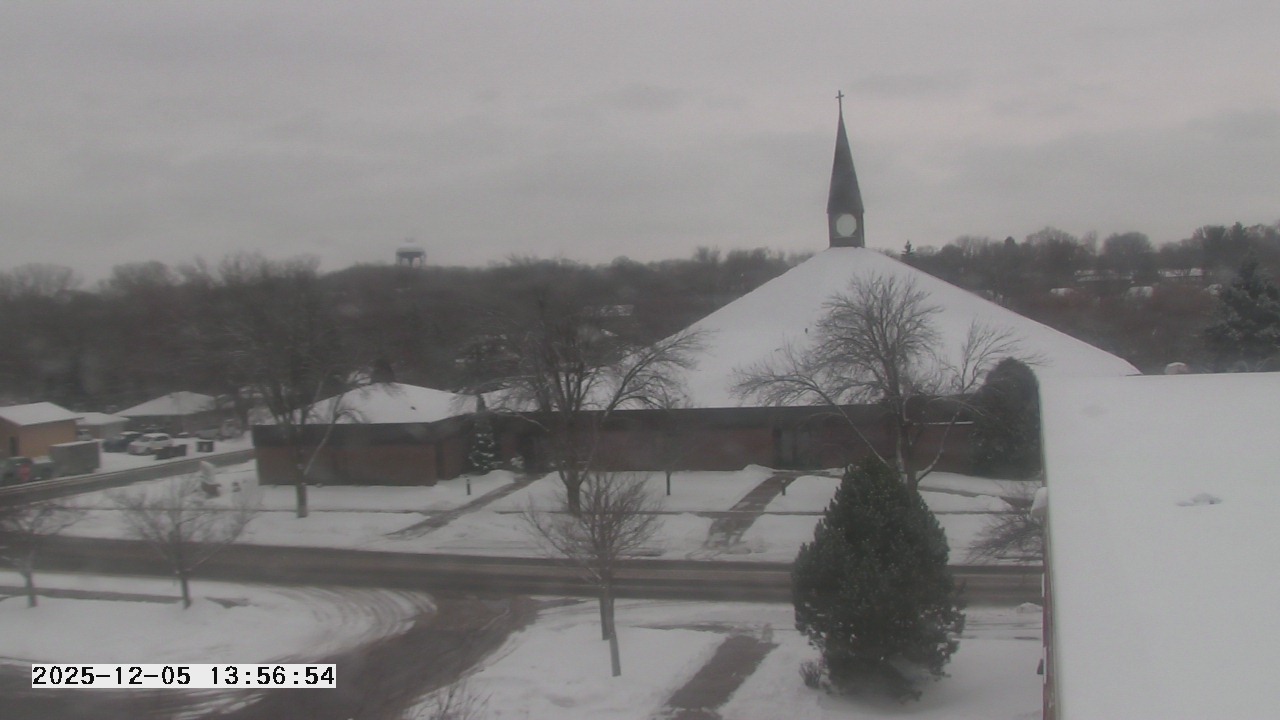 Thumbnail for current weather camera view from St. Michael Catholic School in Prior Lake, Minnesota