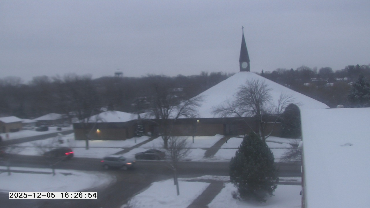Thumbnail for current weather camera view from St. Michael Catholic School in Prior Lake, Minnesota