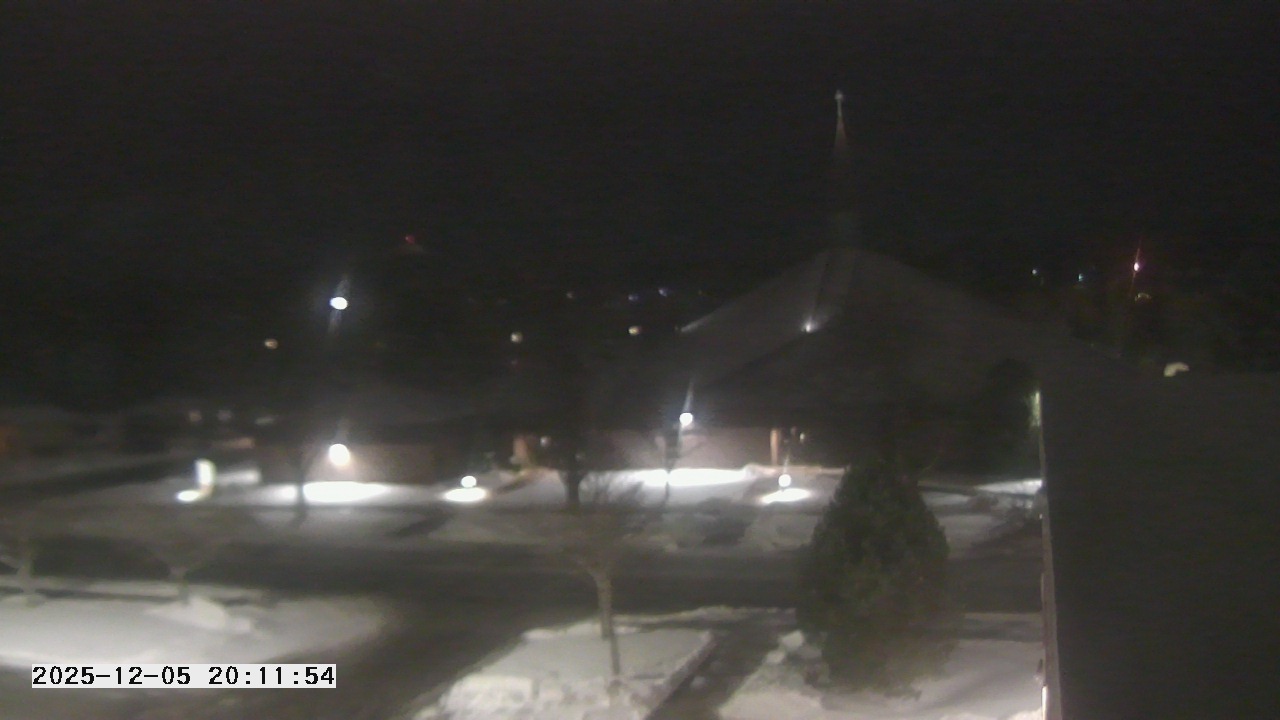 Thumbnail for current weather camera view from St. Michael Catholic School in Prior Lake, Minnesota