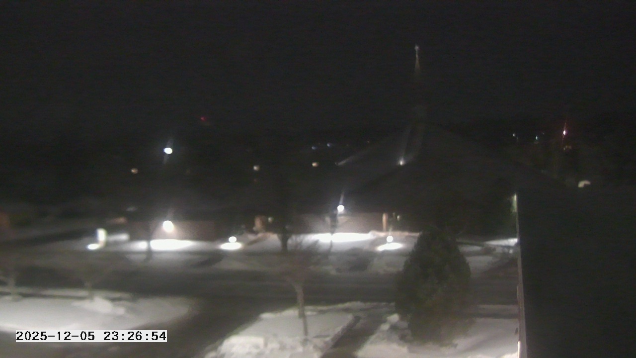 Thumbnail for current weather camera view from St. Michael Catholic School in Prior Lake, Minnesota