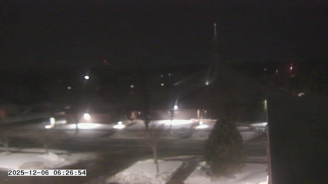 Thumbnail for current weather camera view from St. Michael Catholic School in Prior Lake, Minnesota